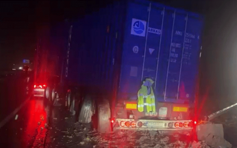 accident-tir2 - Sursa de Vest