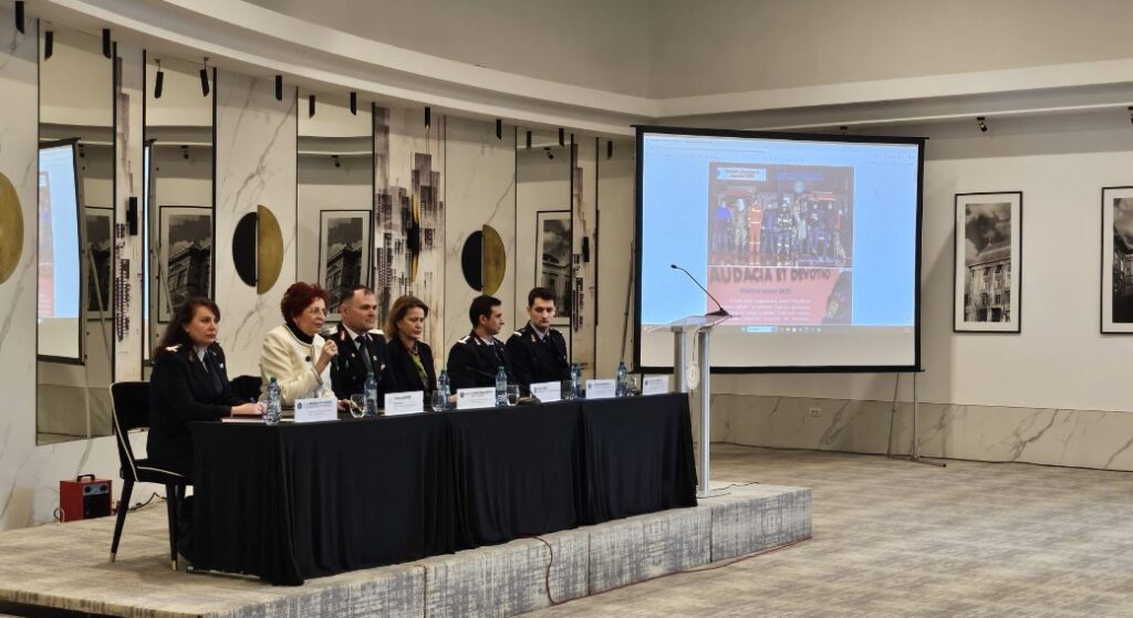 seminar cciat - isu 8 - Sursa de Vest