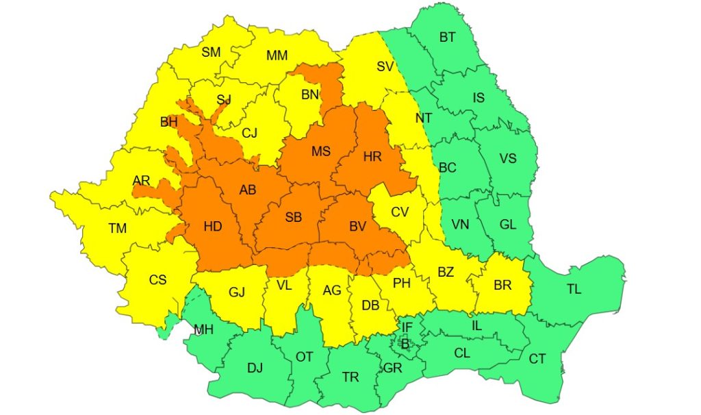 Color-coded map of Romania's counties with two-letter abbreviations (e.g., HD, AB, VB) showing orange, yellow, and green regions; orange likely high, yellow medium, green low intensity.
